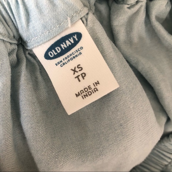 🛍2/$15 Off the Shoulder Ruffle Chambray Top Sz XS - Picture 11 of 12